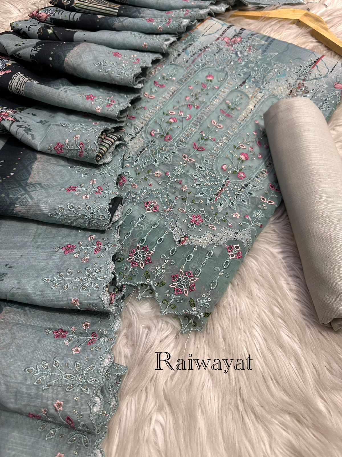 Raiwayat Luxury Three-Piece Khaddar Suit