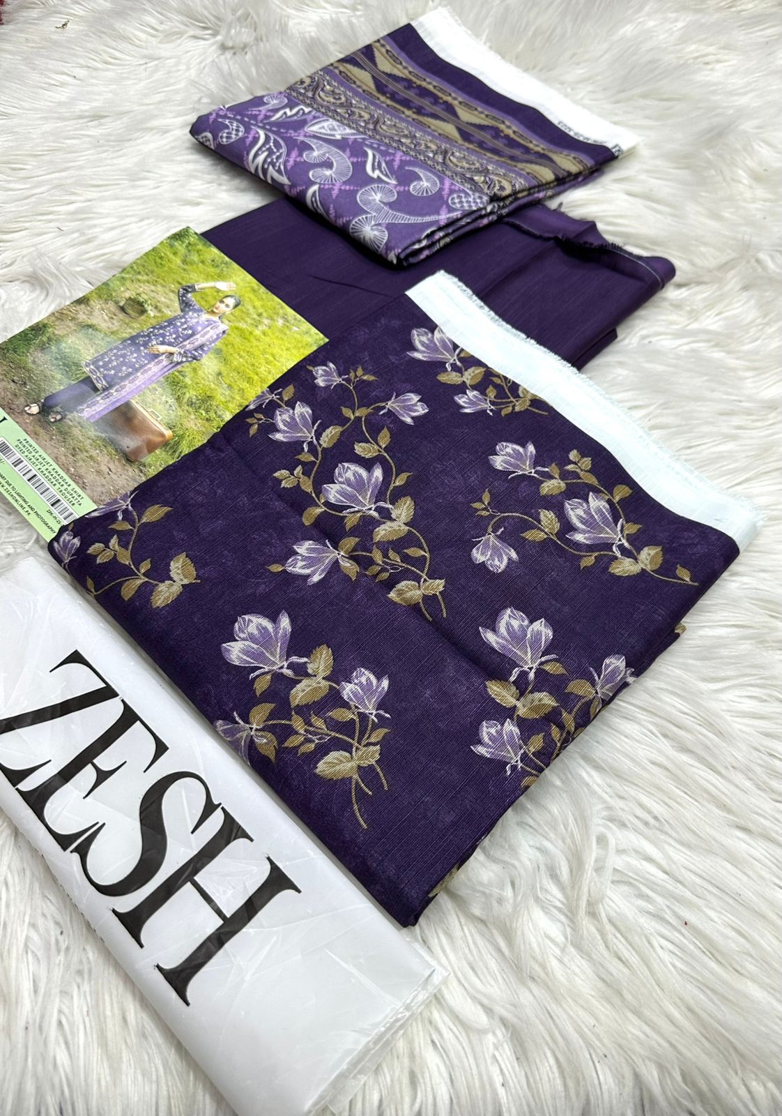 Zesh Khadar Printed Three _ Piece Woman Dress Collection