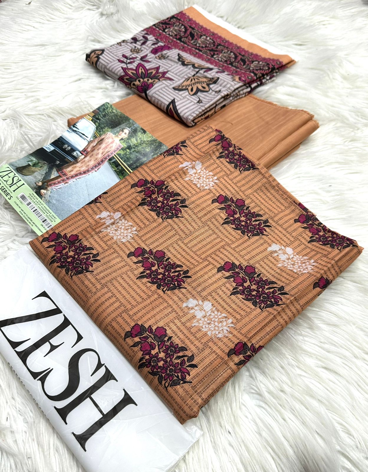 Zesh Khadar Printed Three _ Piece Woman Dress Collection